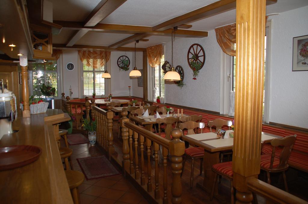 Hotel Lindenhof Rhynern Екстер'єр фото