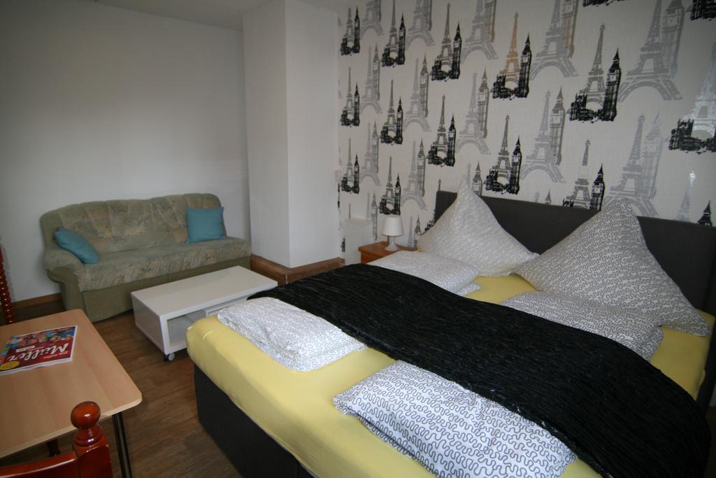 Hotel Lindenhof Rhynern Екстер'єр фото