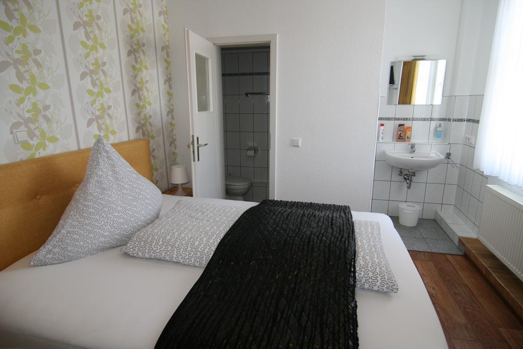 Hotel Lindenhof Rhynern Екстер'єр фото
