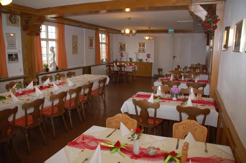 Hotel Lindenhof Rhynern Екстер'єр фото