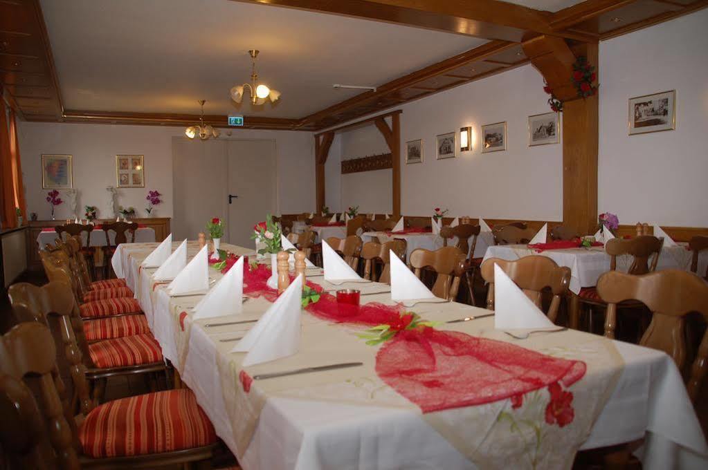 Hotel Lindenhof Rhynern Екстер'єр фото